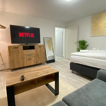 Luxomes: Design - Private Parking - 4 People Ingolstadt