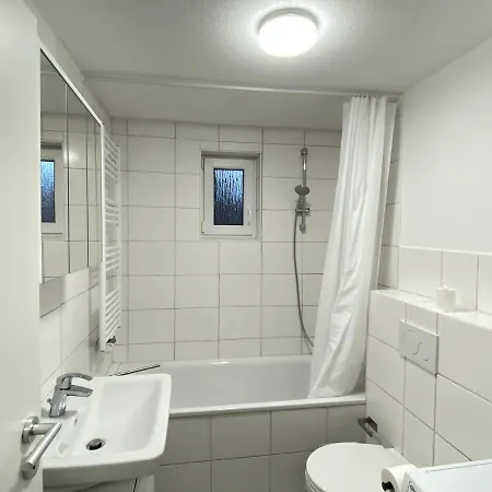 Luxomes: Design - Private Parking - 4 People Daire Ingolstadt